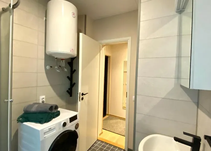 Liiva 11-3 Pesapaik, Free Parking *